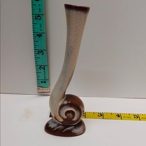 Bud Vase Desert gold colored on red sapulpa clay Frankoma